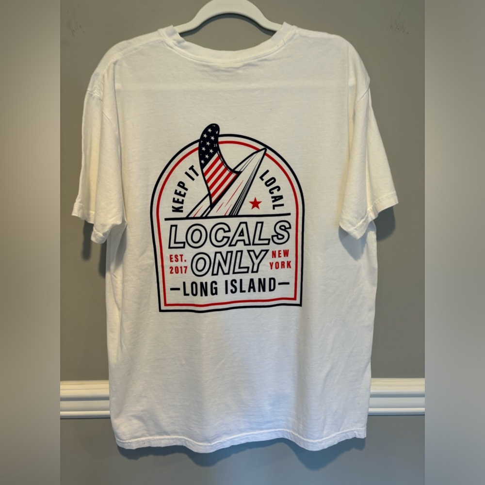 Local's Only Unisex Short Sleeve Tshirt - Size Large white NWT - Picture 3 of 10